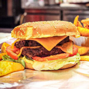 Maxi Double Steak Hachee